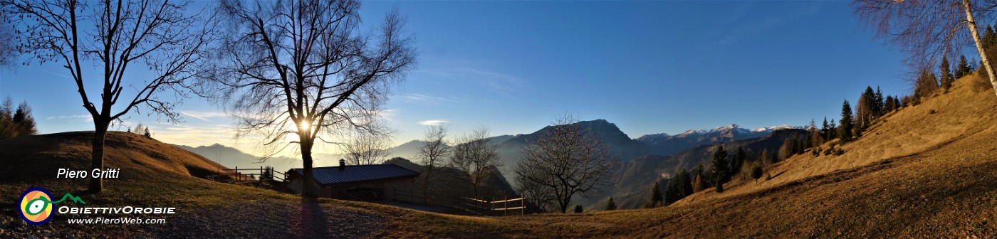 86 Il sole si abbassa all'orizzonte....jpg